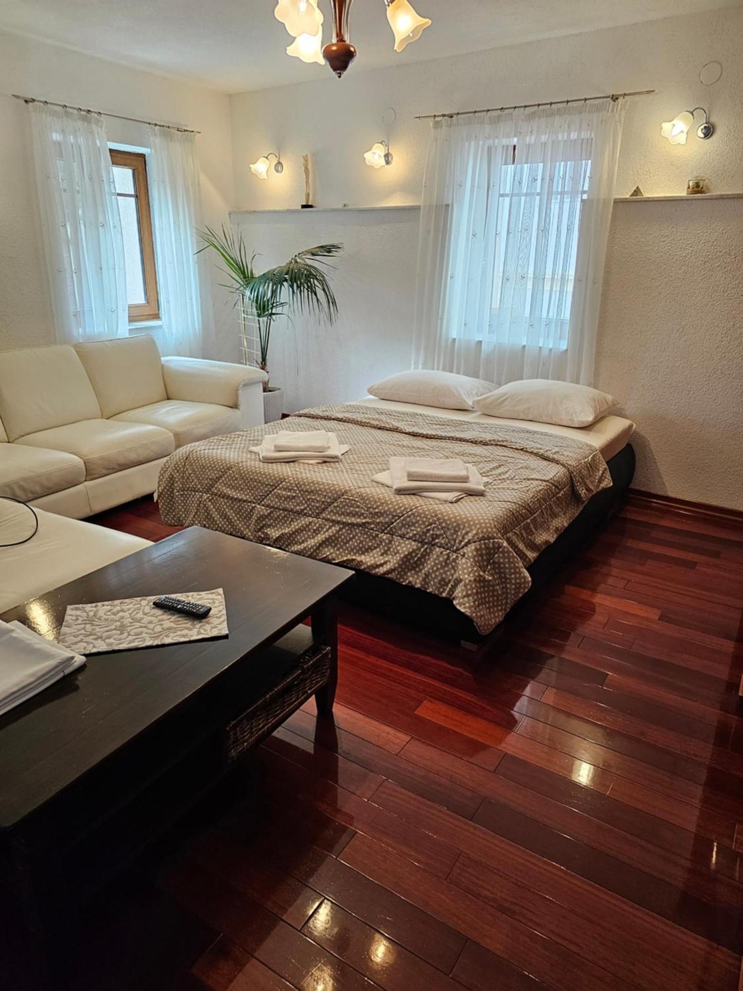 Kuca Za Odmor Stefanac Appartement Senj  Buitenkant foto